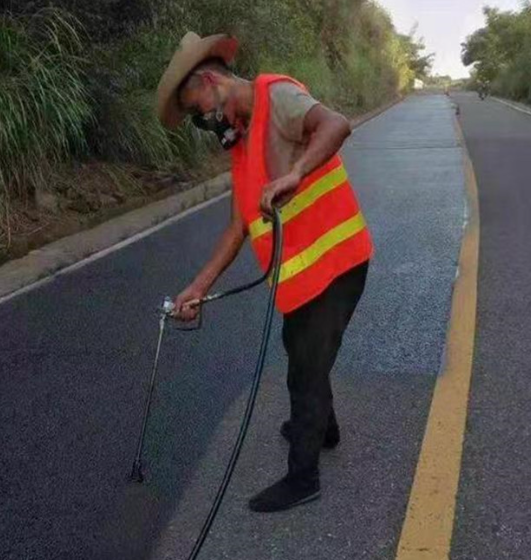 酉阳路面喷涂翻新彩色步道施工方案